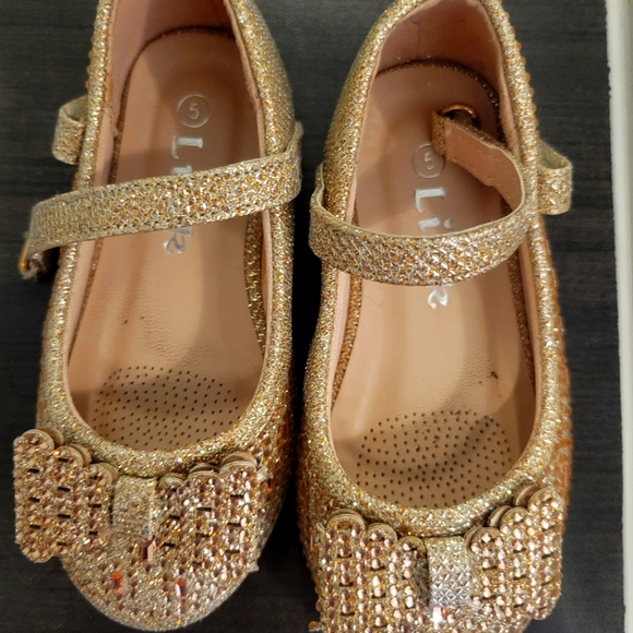 Toddler girl shoes - Picture 1 of 2